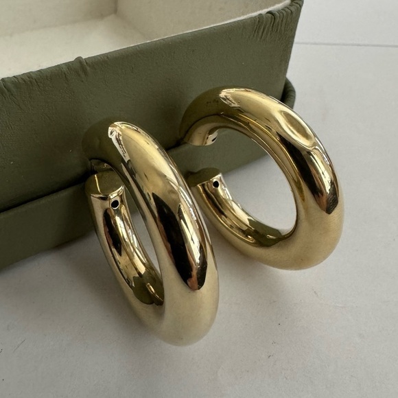 Vintage 925 Sterling Silver Gold Plated Chunky Hollow Hoop Earring Made in Italy - Picture 1 of 5
